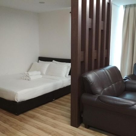 Classy Studio Apartment コタバル エクステリア 写真